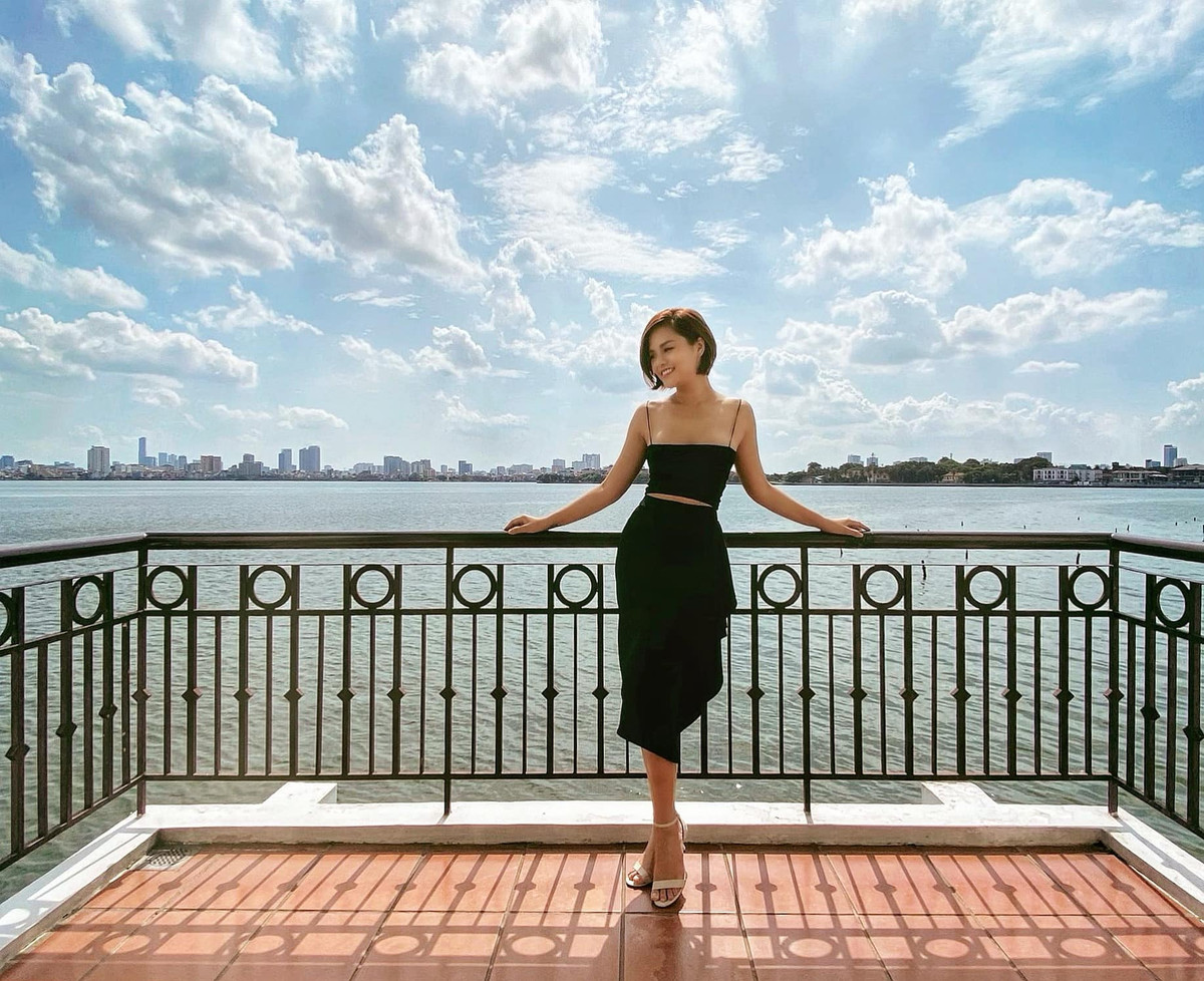 Phong cách thời trang gợi cảm và tinh tế của “My Sói” được đánh giá cao.