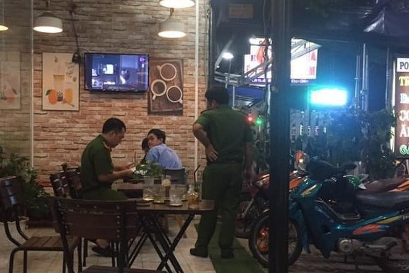 Vac bua dap nat may ATM vi rut 11 trieu may chi nha 5 trieu-Hinh-4