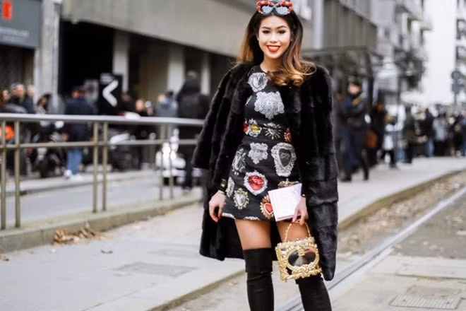 Thảo Tiên từng nhiều lần được khen ngợi vì mặc đẹp. Cô cũng nhận được "cơn mưa" lời khen với phong cách tối giản, cá tính và có chút chất ngầu.