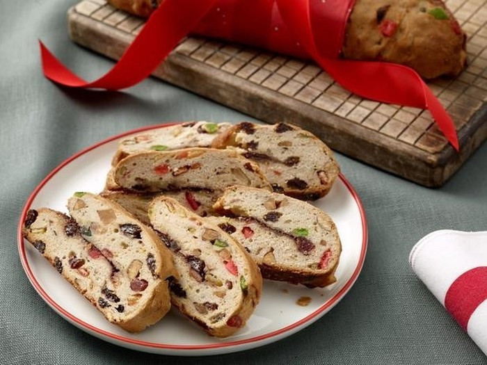Với người Đức, bánh Stollen là món ăn không thể thiếu trong dịp Giáng sinh.
