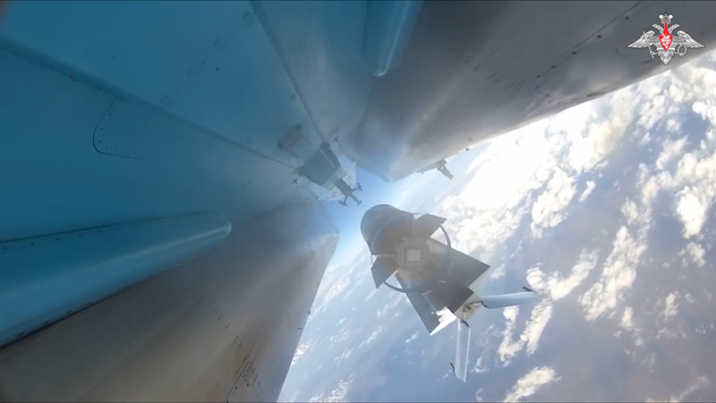 Trong số các mục tiêu ưu tiên của các cuộc tấn công tên lửa của Không quân Nga không chỉ có các kho đạn dược và vũ khí của Quân đội Ukraine hay các cơ sở hạ tầng quan trọng, mà còn có cả giới lãnh đạo quân sự của quân đội và lực lượng đặc nhiệm Ukraine. Ảnh: Bộ Quốc phòng Nga.