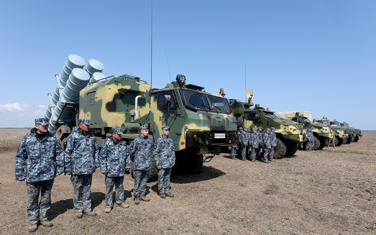 Gói hỗ trợ DSCA dành cho Ukraine thông qua các mặt hàng tàu cao tốc và radar giúp Kiev thực hiện tham vọng biển. Theo kế hoạch, Mỹ sẽ cung cấp cho những đơn vị tuần tra của Hải quân Ukraine tại Biển Azov 16 chiếc tàu cao tốc Mk VI.