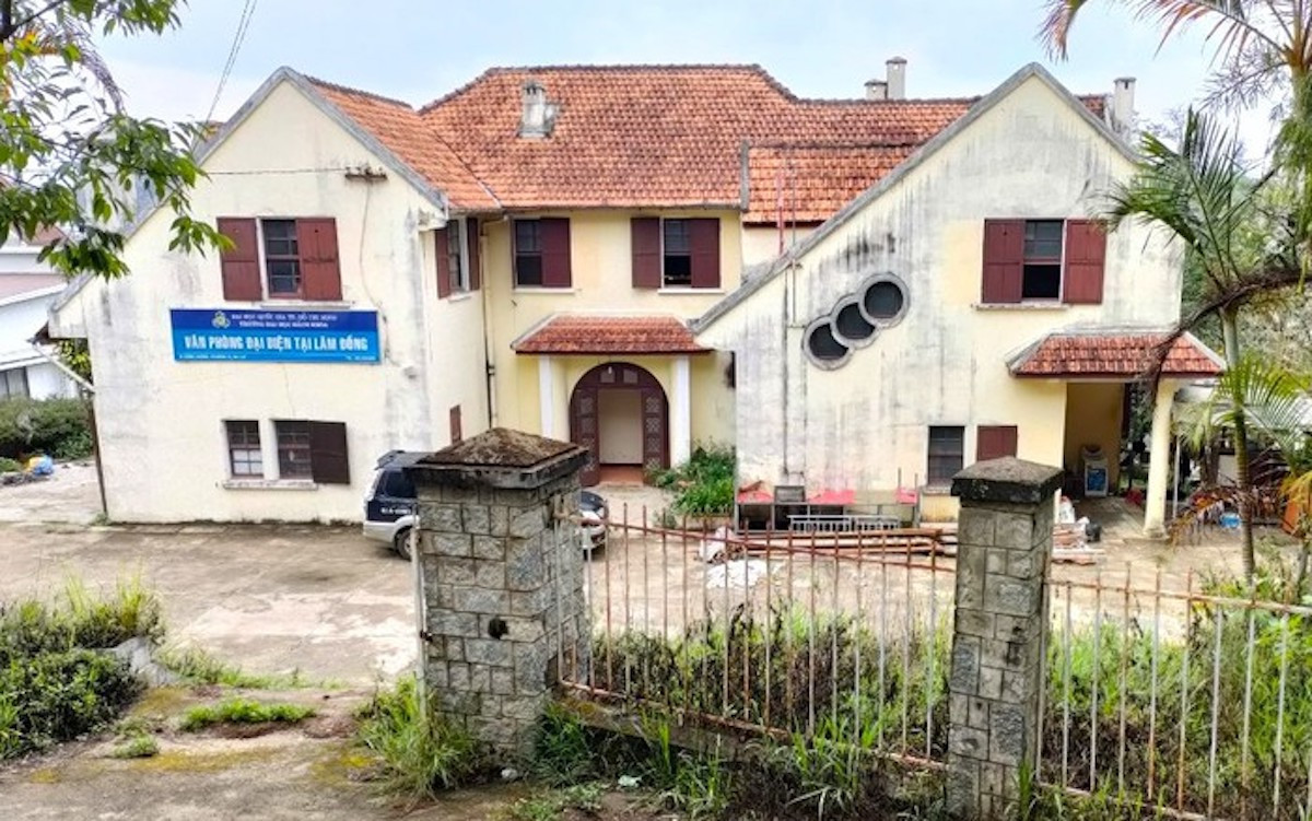 Biệt thự cổ tại Đà Lạt giá khởi điểm cho thuê 1,7 tỷ đồng/năm Biet thu co tai Da Lat gia khoi diem cho thue 1,7 ty dong/nam