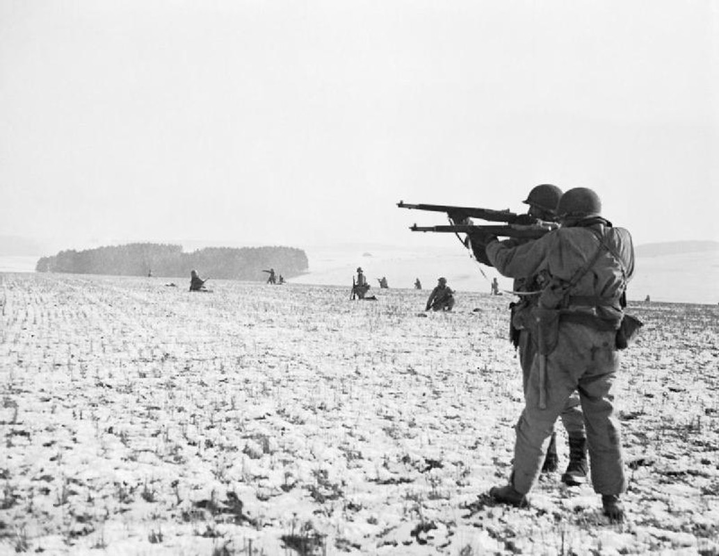 Đức quốc xã hy vọng cuộc tấn công bất ngờ này sẽ khiến lực lượng Đồng minh chịu thiệt hại lớn và buộc phải ký hòa ước.