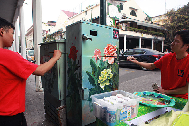 Bot dien ban o Ha Noi bat ngo “no hoa”-Hinh-5