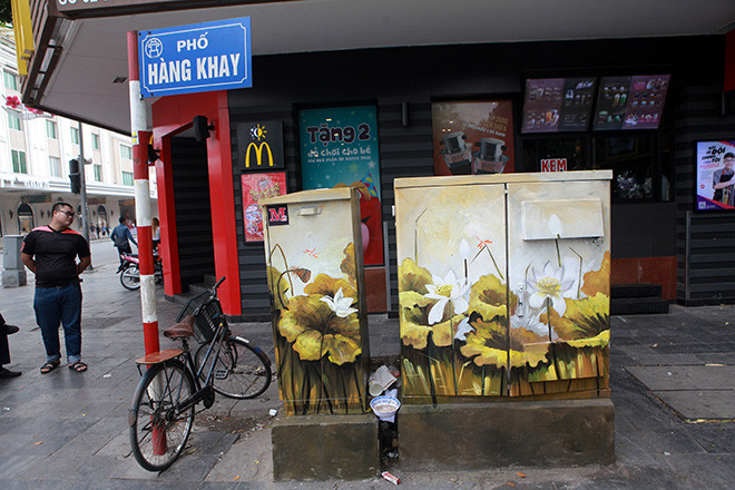 Bot dien ban o Ha Noi bat ngo “no hoa”-Hinh-6