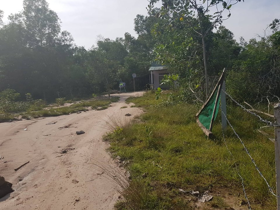 Ve nha nuoi me benh, bi hang xom ngang nhien chiem dat