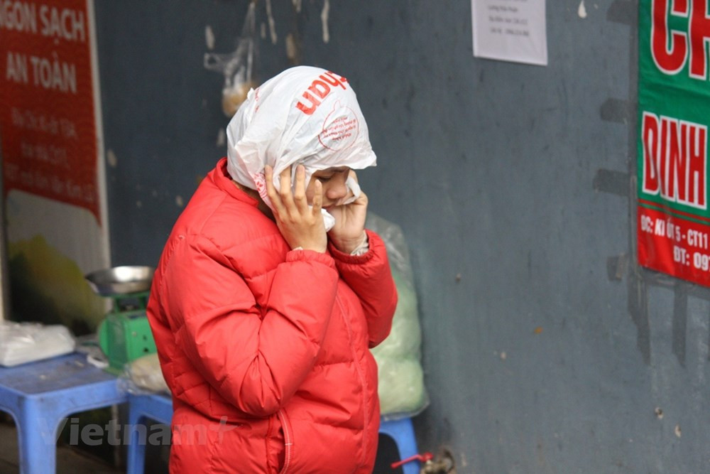 Nguoi Ha Noi trum ao mua, co ro trong dot ret dam dau mua-Hinh-6