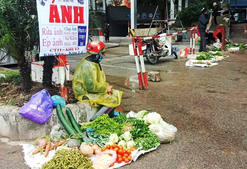 Nguoi Ha Noi trum ao mua, co ro trong dot ret dam dau mua-Hinh-18