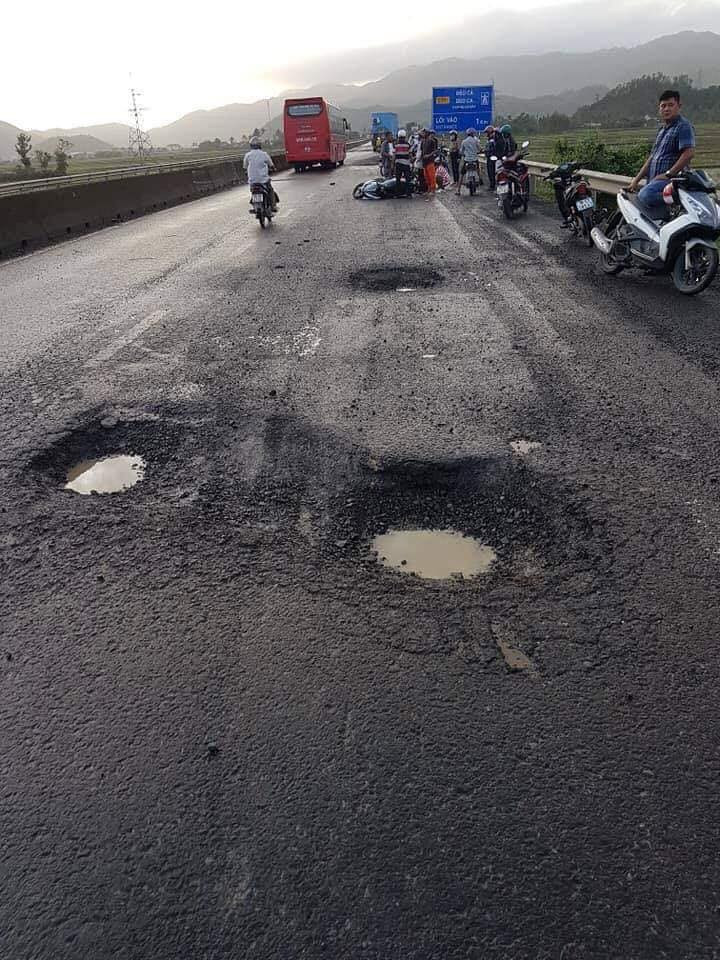 Vi sao gia dinh co con sap o ga tu vong dong y rut don kien?-Hinh-2