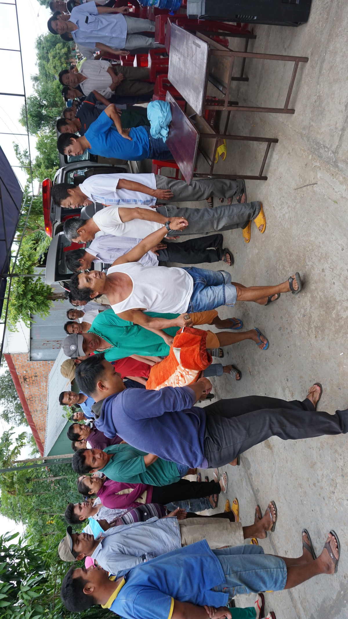 Bang hoang truoc loi ke cua gia dinh nu Pho Chu tich HDND phuong bi ban chet