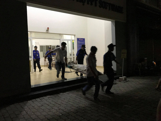 Doc gi hom nay: Ta hoa phat hien nguoi dan ong chet trong tu the treo co