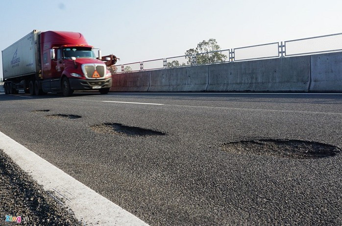 Nhung du an lum xum cua Tong cong ty Duong cao toc Viet Nam 2018