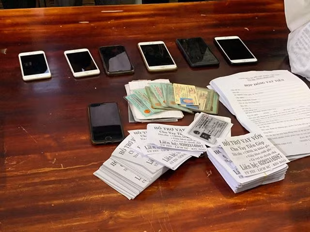 Bat giu hang loat doi tuong cho vay kieu tin dung den-Hinh-2