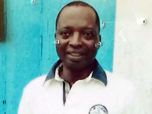 Chiều cùng ngày, bà Phạm Thị Ngọt - người tự nhận số tiền 5 triệu yen là của chồng mình đã đến Công an quận Tân Bình để bổ sung giấy tờ của ông Caleb Afolayan - "chồng hờ" của bà Ngọt.