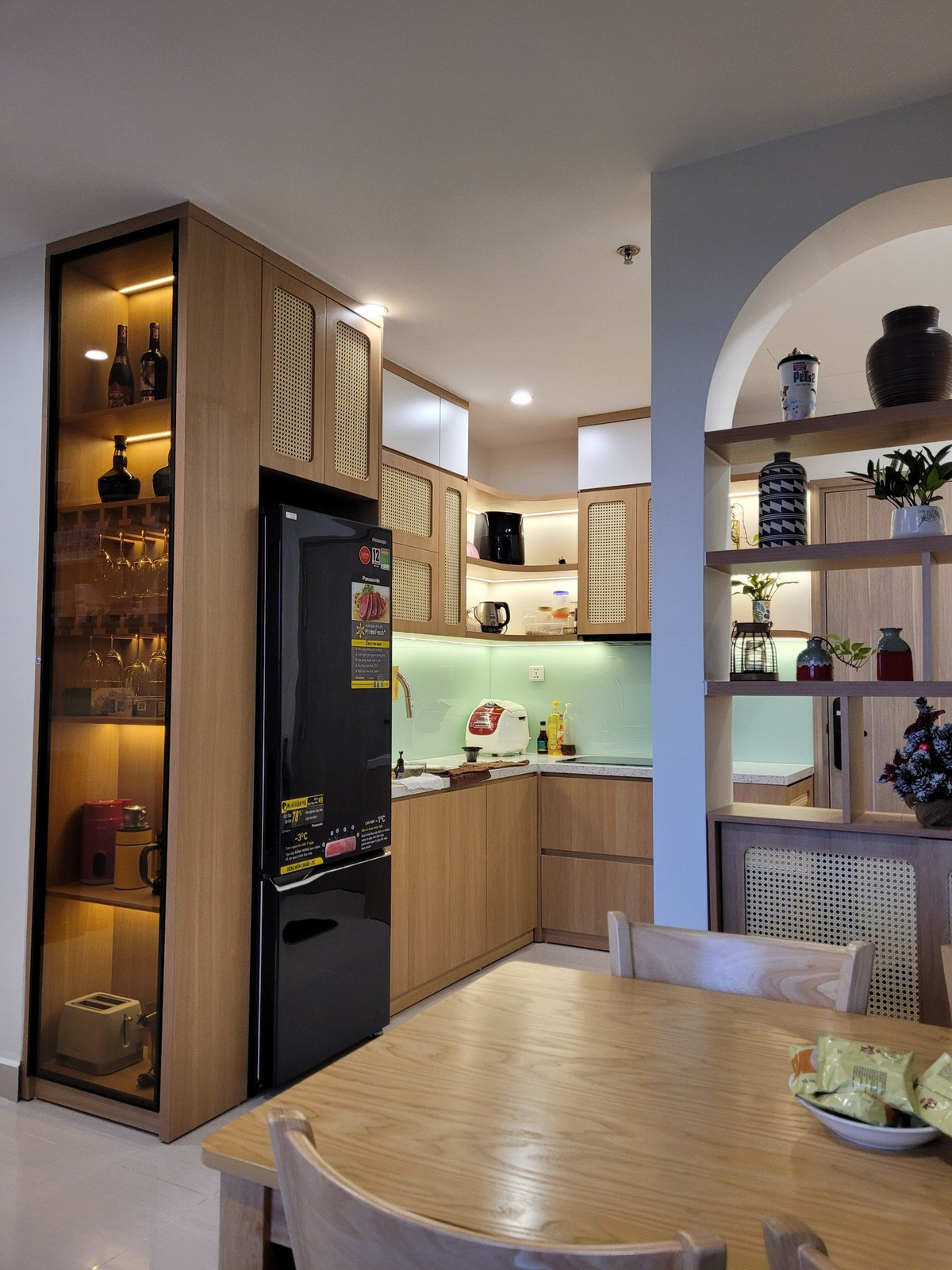 Can ho mang mau sac Wabi-sabi va khong gian am cung o Ha Noi-Hinh-4