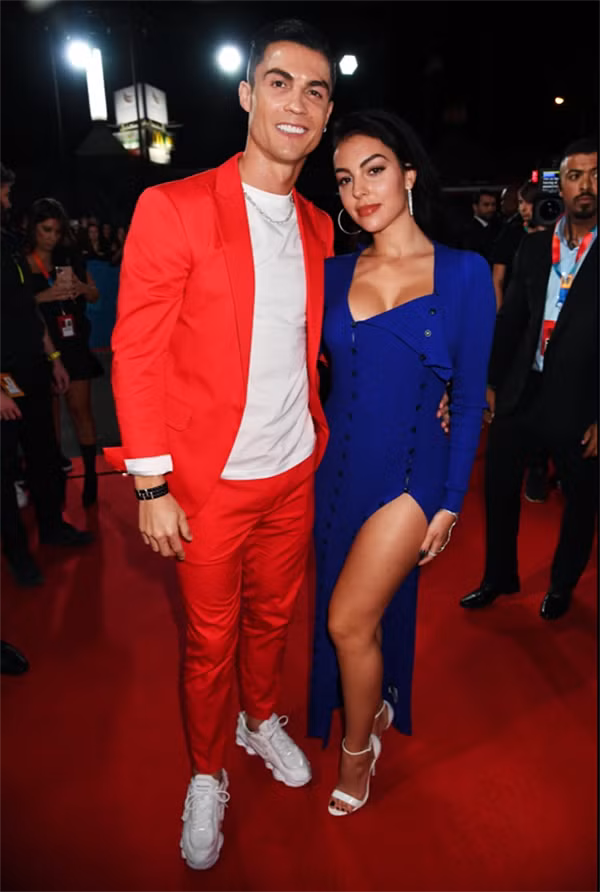 Ronaldo to chuc dam cuoi hoanh trang-Hinh-3