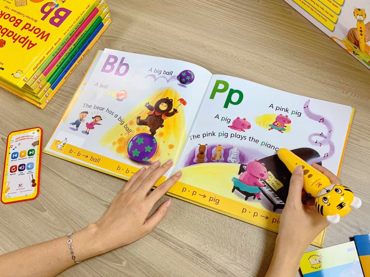 Ra mat sach cong nghe ky thuat so but cham doc hoc tieng Anh-Hinh-2