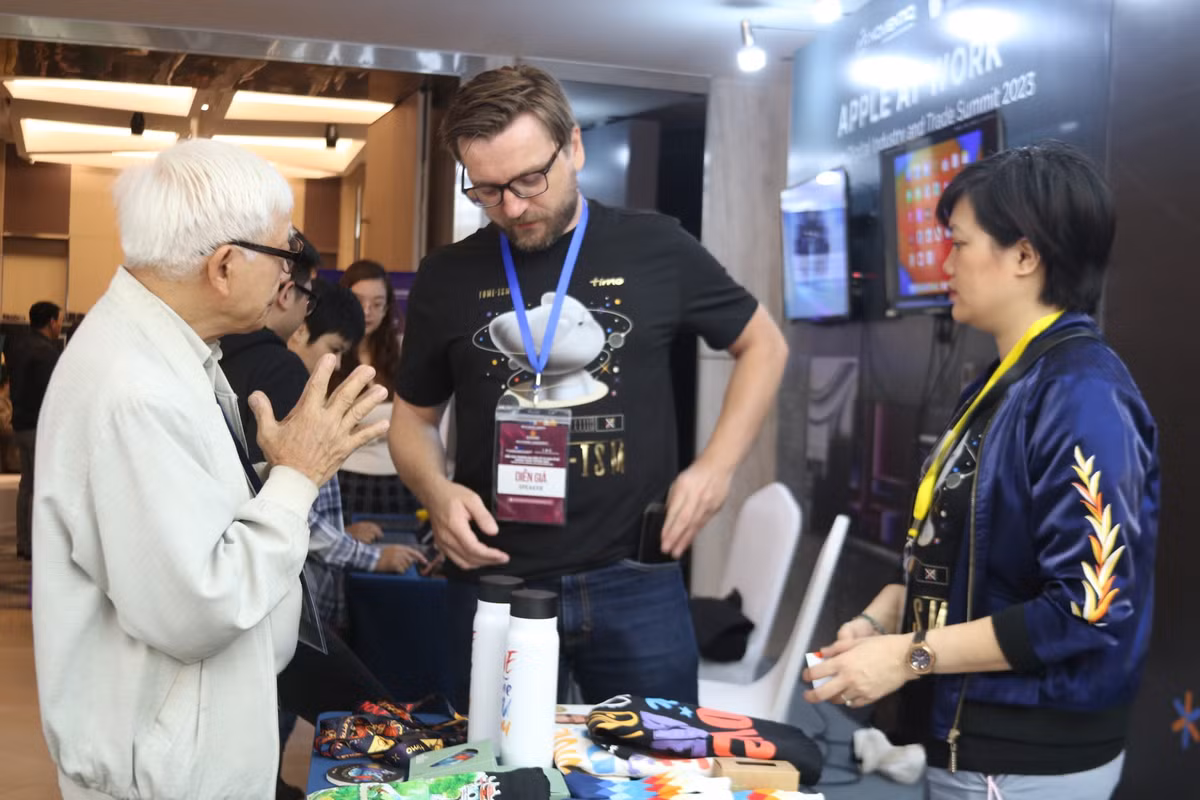 43% nguoi tieu dung thuoc Gen Z mua sam online hang ngay-Hinh-3