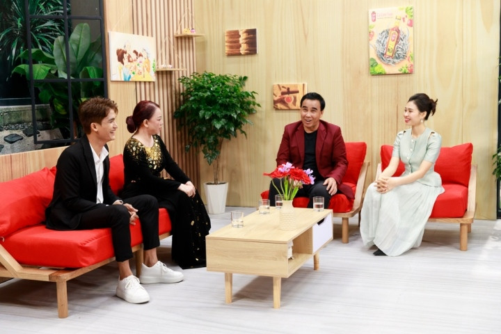 Mac Van Khoa ke chuyen bi me vo nghi ngo-Hinh-2