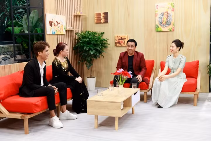 Mac Van Khoa ke chuyen bi me vo nghi ngo-Hinh-2