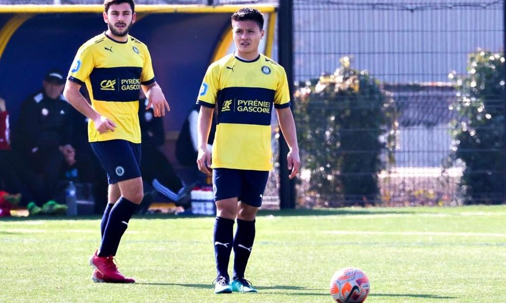 Quang Hải lại làm khán giả trong ngày Pau FC giành chiến thắng Quang Hai lai lam khan gia trong ngay Pau FC gianh chien thang