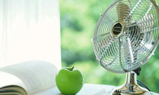 5 viec dung lam trong nha khi troi nom am uot-Hinh-2