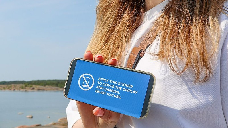 Hon dao dau tien tren the gioi noi khong voi dien thoai