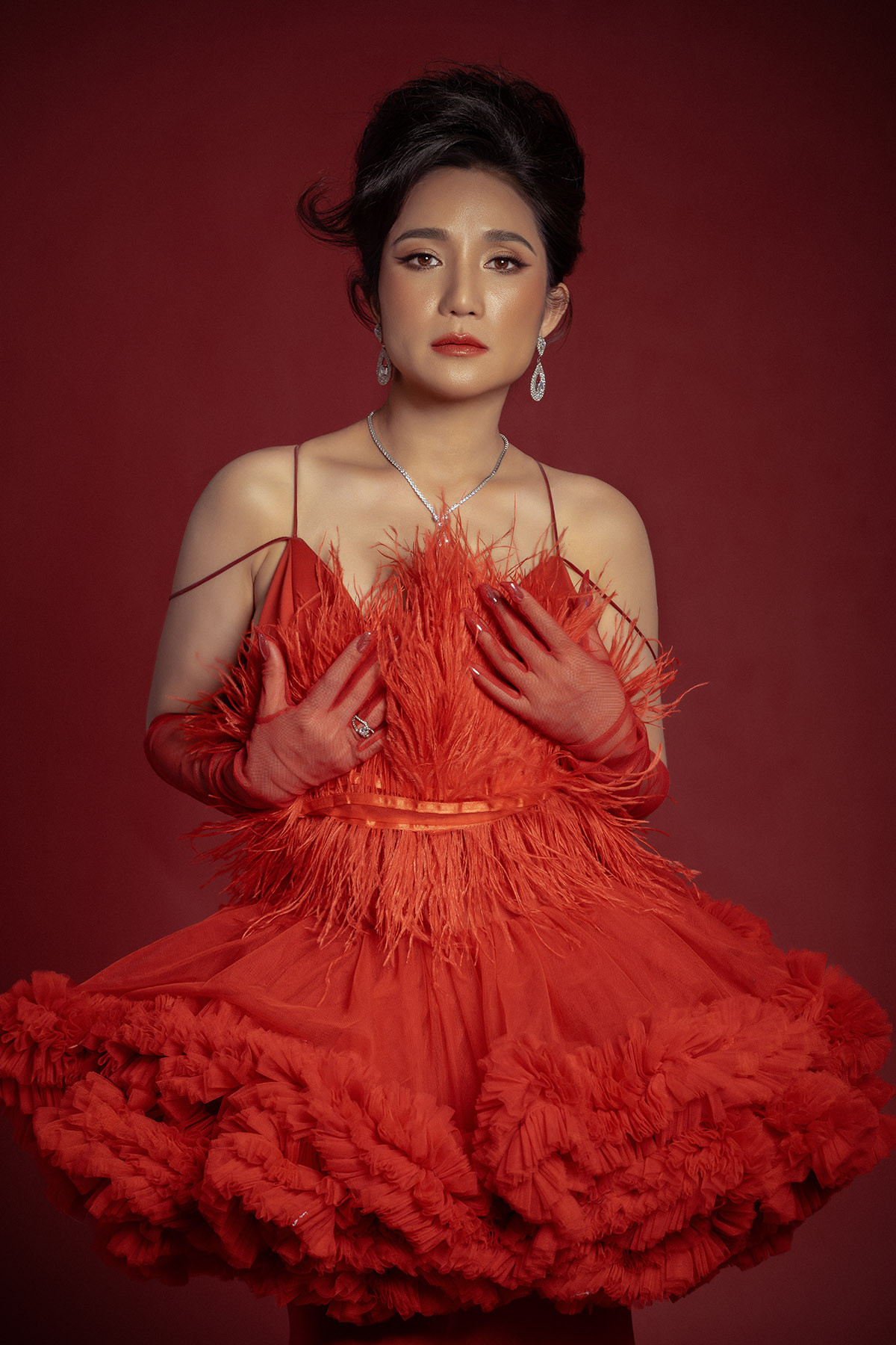 MC Cát Tường tìm bạn đời sau 21 năm làm mẹ đơn thân - Hình 5 MC Cat Tuong tim ban doi sau 21 nam lam me don than-Hinh-5