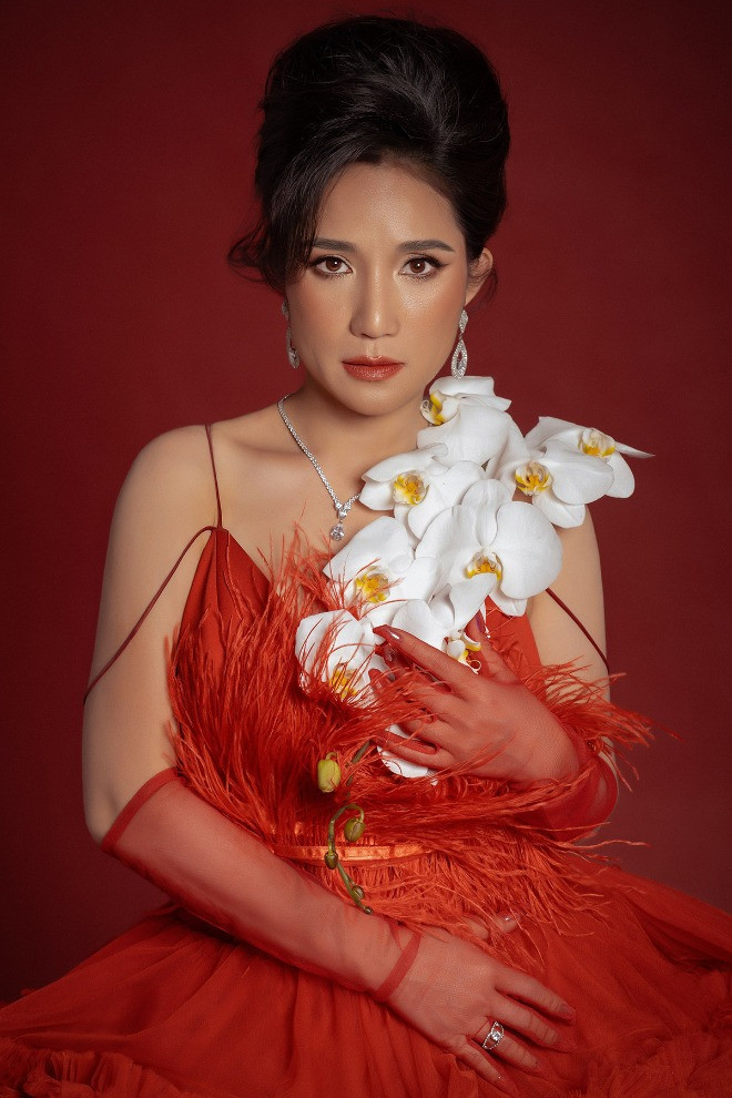 MC Cát Tường tìm bạn đời sau 21 năm làm mẹ đơn thân MC Cat Tuong tim ban doi sau 21 nam lam me don than