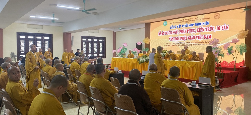 Phap phuc Phat giao Viet Nam