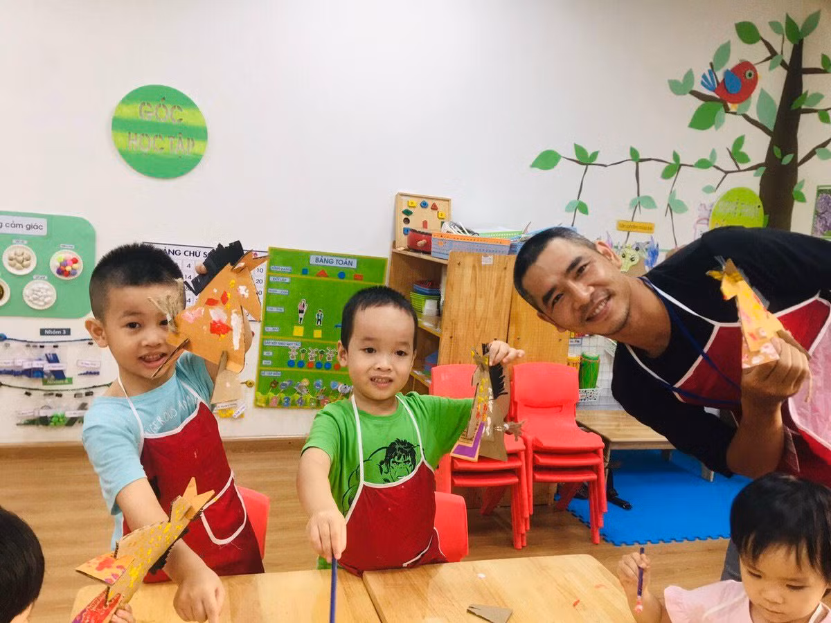 Dung tranh truu tuong bieu dat noi tam-Hinh-3