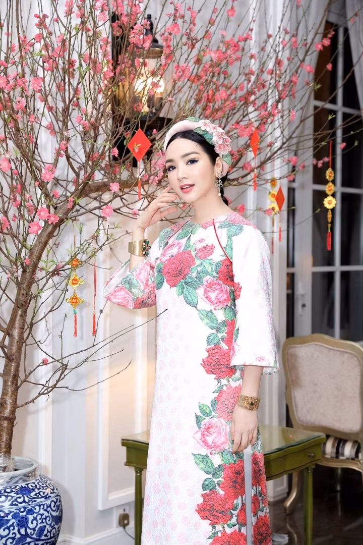 5 giai nhan Viet dinh dam thap ky 90 tro thanh me don than-Hinh-2