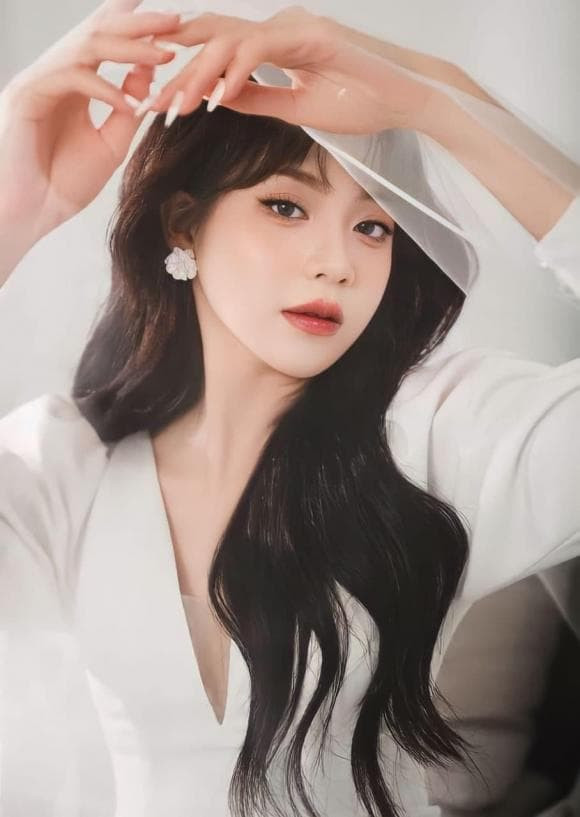 Thanh Thủy bị chê không có nét Hoa hậu khi khoe mặt mộc - Hình 2 Thanh Thuy bi che khong co net Hoa hau khi khoe mat moc-Hinh-2
