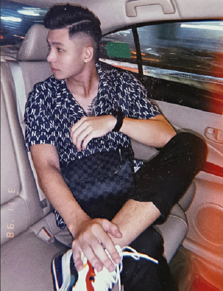 Trung vệ Liễu Quang Vinh là tài năng hứa hẹn của bóng đá Việt Nam. Quang Vinh từng được HLV Park Hang Seo nhấc lên U23 và tuyển Việt Nam.