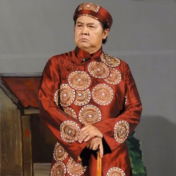 Danh hai U80 bi don co 10 dinh thu la ai?