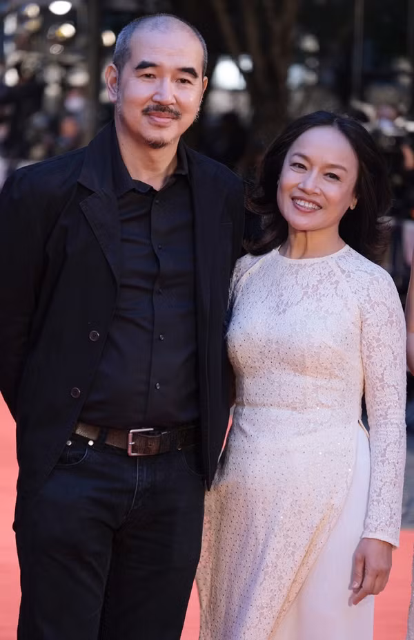 Nghe si Tu Oanh: Tro lai ruc ro o tuoi huu, hon nhan kin tieng-Hinh-3