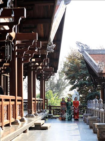 Khai Doan - ngoi chua cuoi cung duoc phong Sac tu o Viet Nam