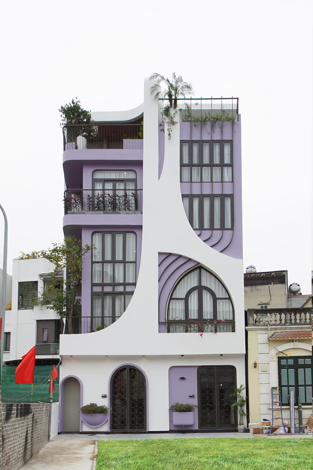 Mảnh đất méo rộng 44m2 hóa không gian nghỉ dưỡng cho gia đình nhỏ Manh dat meo rong 44m2 hoa khong gian nghi duong cho gia dinh nho