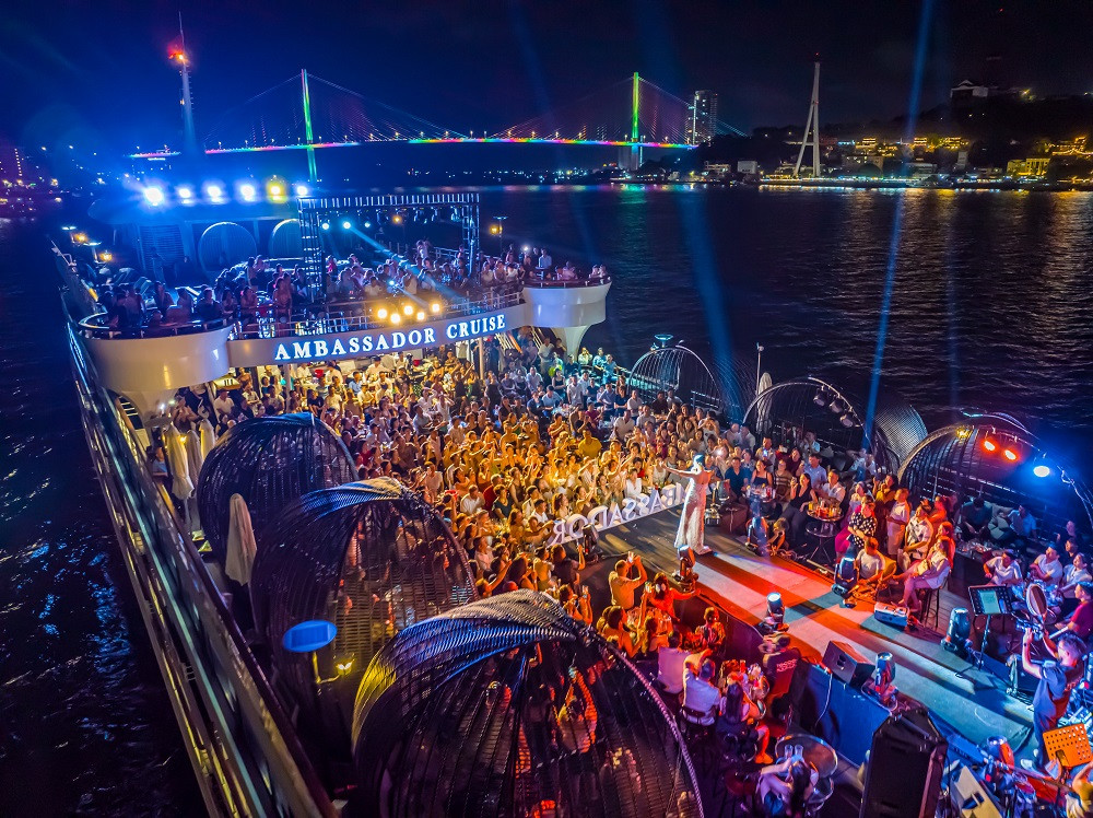 Diem sang moi cho du lich Ha Long cuoi nam 2023-Hinh-4