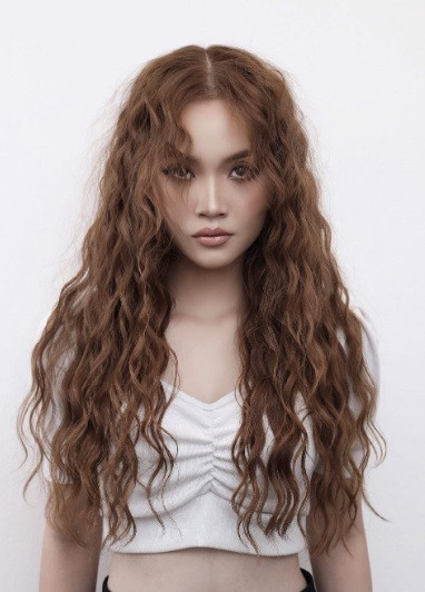  Kiểu tóc Squirrel (Sóc) – Tự do và cuốn hút: Mái tóc phù hợp với nhiều khuôn mặt, giúp khuôn mặt trong nhỏ đi khi có sự so sánh với độ phồng của mái tóc.