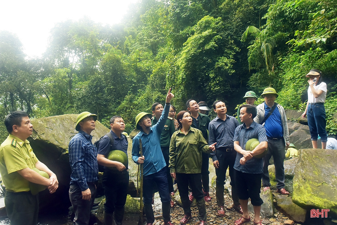 Nhiều đoàn công tác cấp tỉnh, cấp huyện đã khảo sát và mời gọi các nhà đầu tư, doanh nghiệp cùng phối hợp với Nhân dân địa phương để hướng tới xây dựng khu du lịch tại đây.