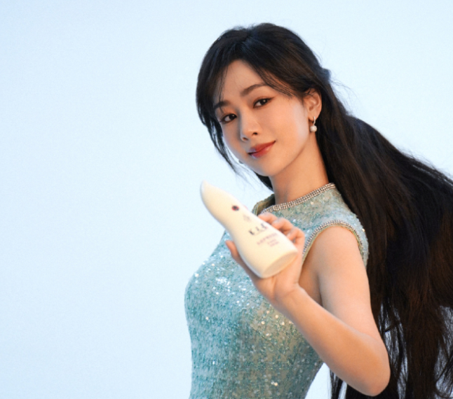 Dương Tử bị chỉ trích vì "quảng cáo láo" Duong Tu bi chi trich vi