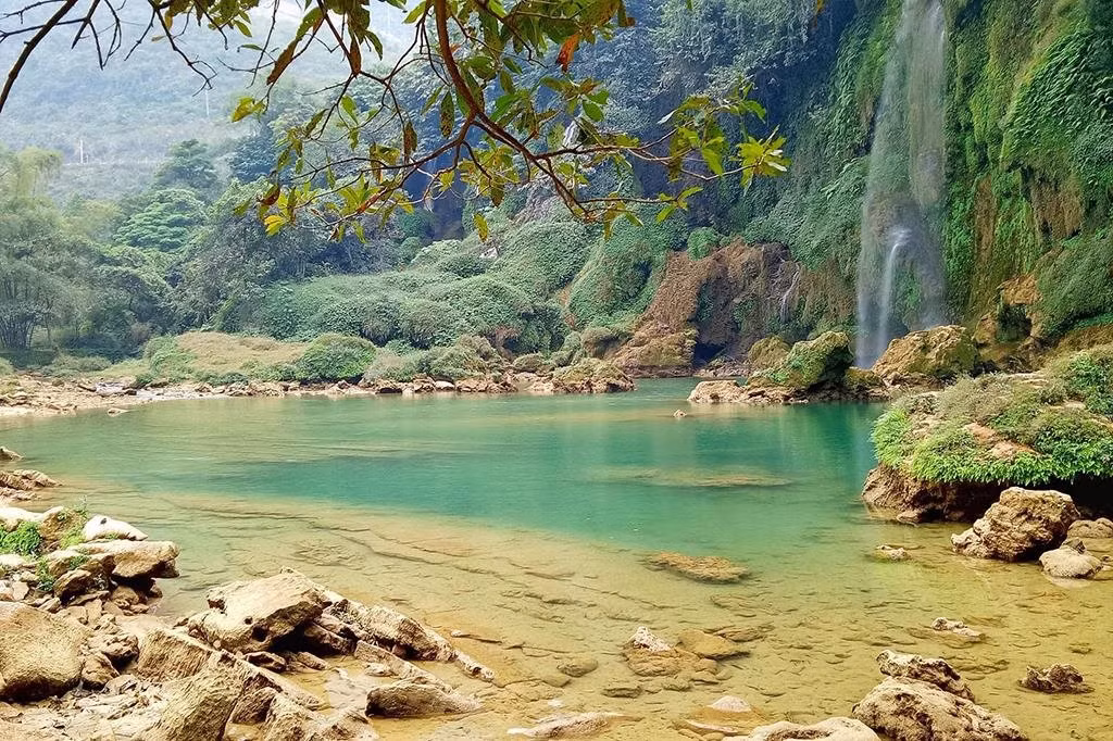 Kham pha thac Ban Gioc Cao Bang: Tuyet tac cua tu nhien-Hinh-2