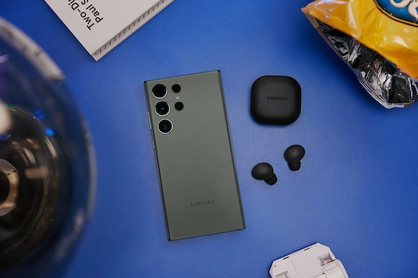 Samsung Galaxy S23 Ultra gap loi 