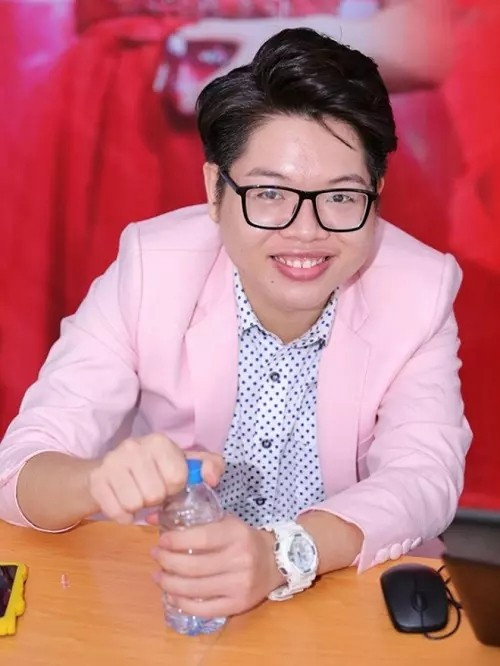 Sao Viet bi miet thi ngoai hinh: Sofia ngung dien, Miu Le nhap vien-Hinh-2