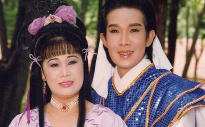 Phong thai hao hoa cua NSUT Vu Linh thoi tre-Hinh-4