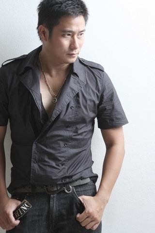 "Nam thần" nào màn ảnh Việt thay đổi ngoại hình khó nhận ra nhất? - Hình 7 Hình ảnh hào hoa của Minh Tiệp thời trẻ. (Ảnh: FBNV)