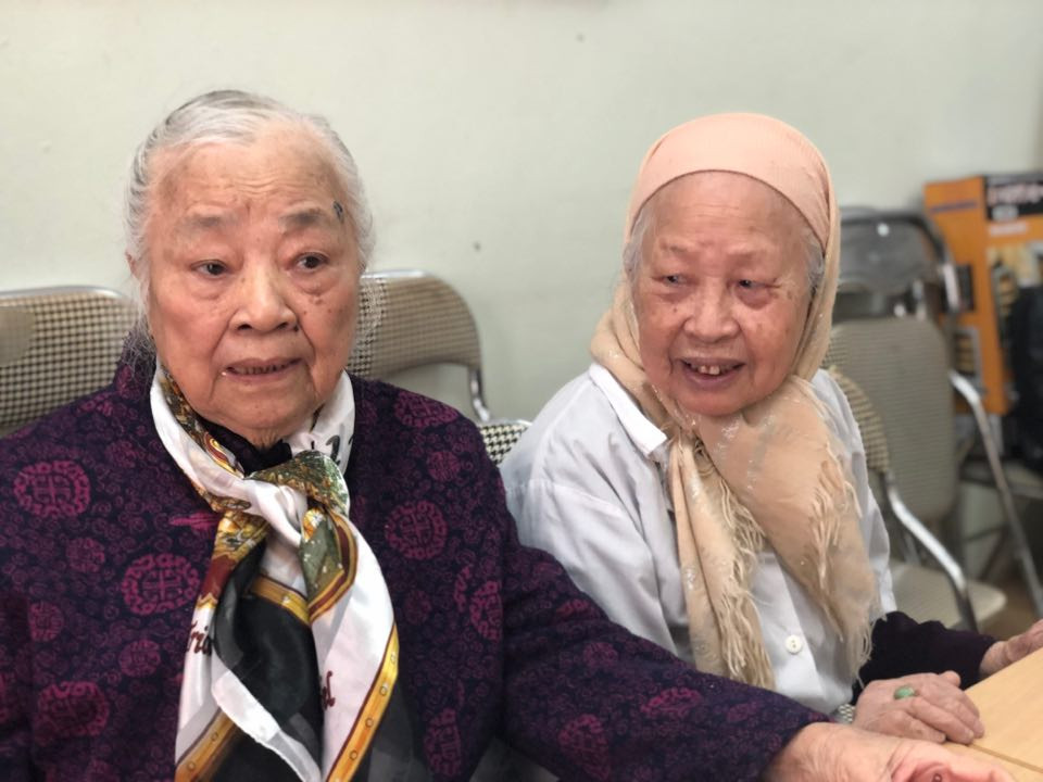 Am long phong kham mien phi cua nhung bac si U70, 80 tai Ha Noi