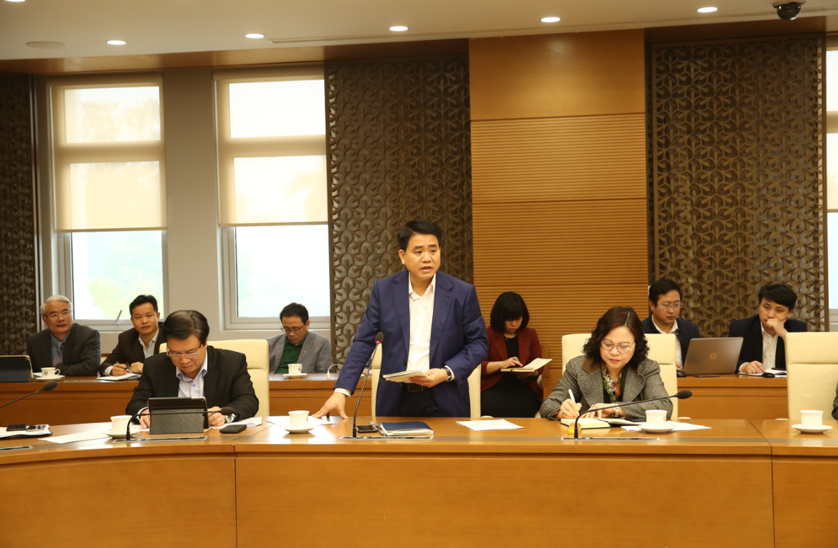 Thong nhat de xuat di hoc tro lai vao thang 3 toi